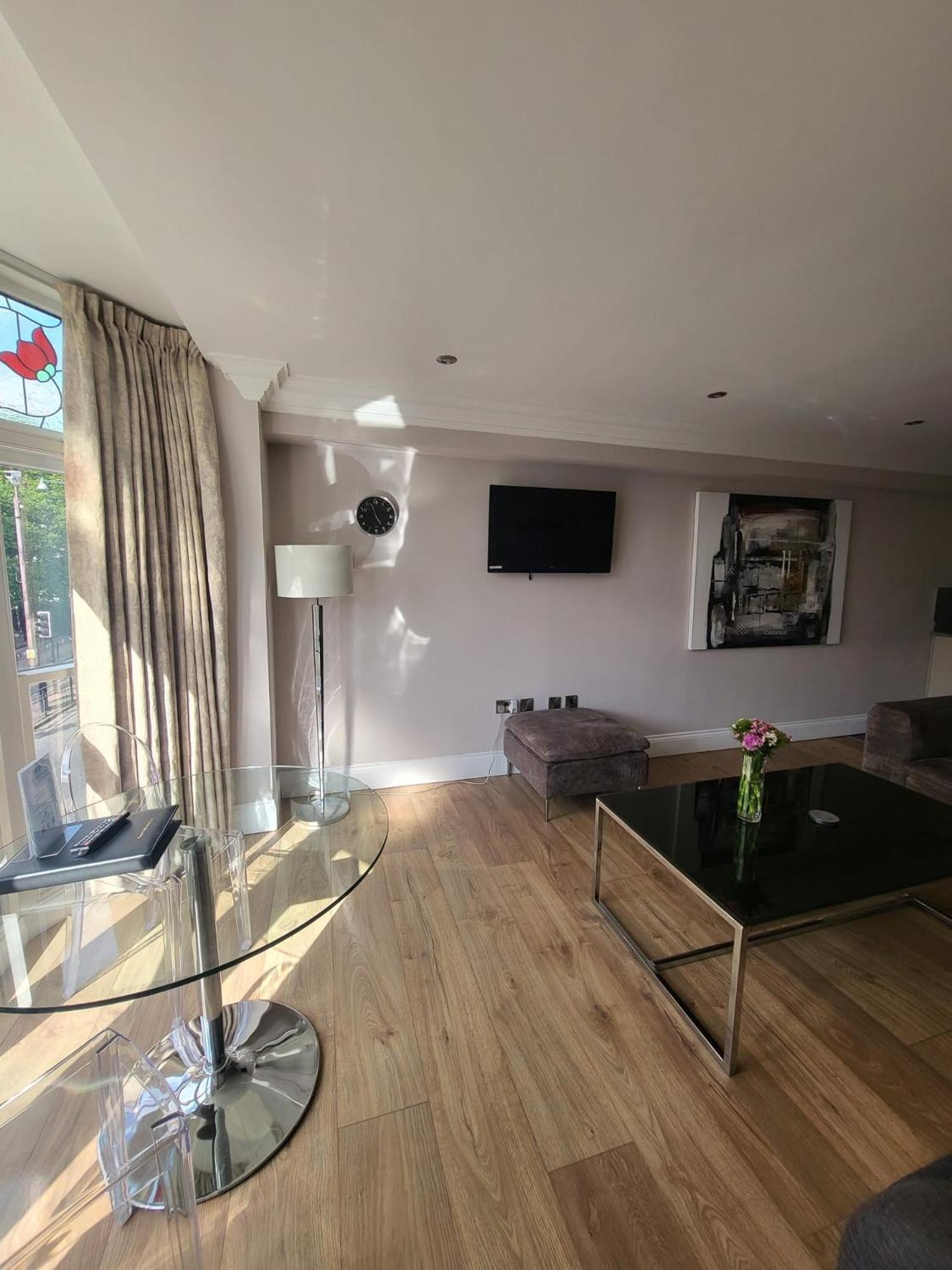 Harrogate Lifestyle Luxury Serviced Aparthotel エクステリア 写真